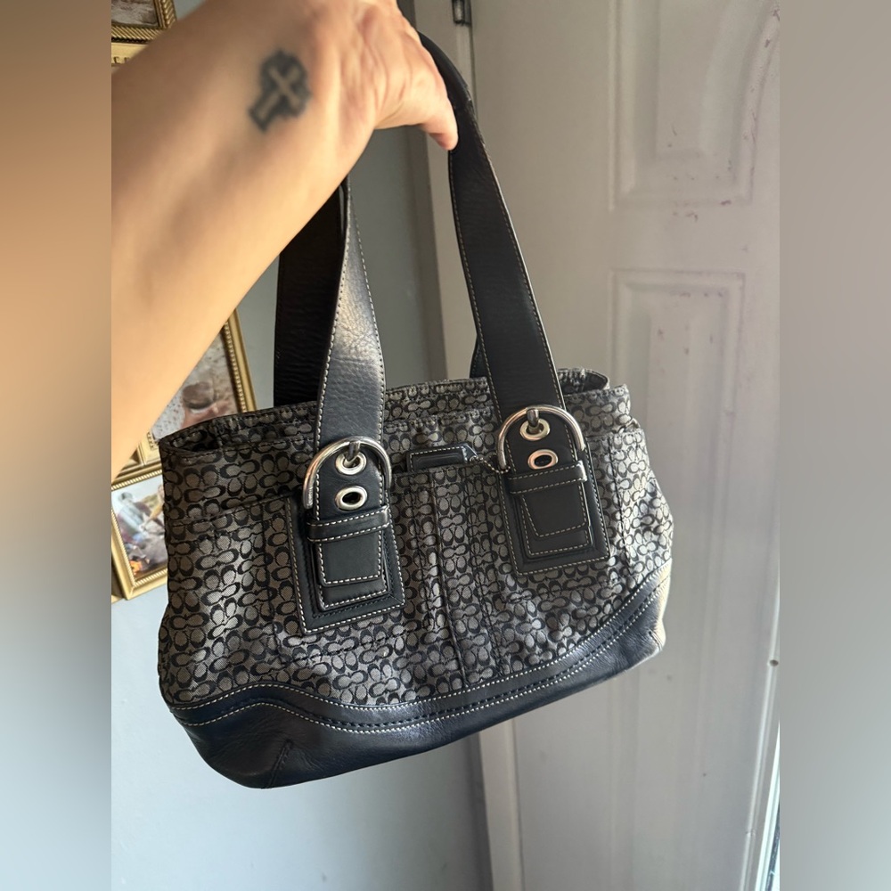 Coach Signature Black and Gray Shoulder Bag